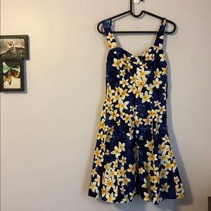 Royal Hawaiian Creations Tropical Floral Sweetheart Neckline Dress size M